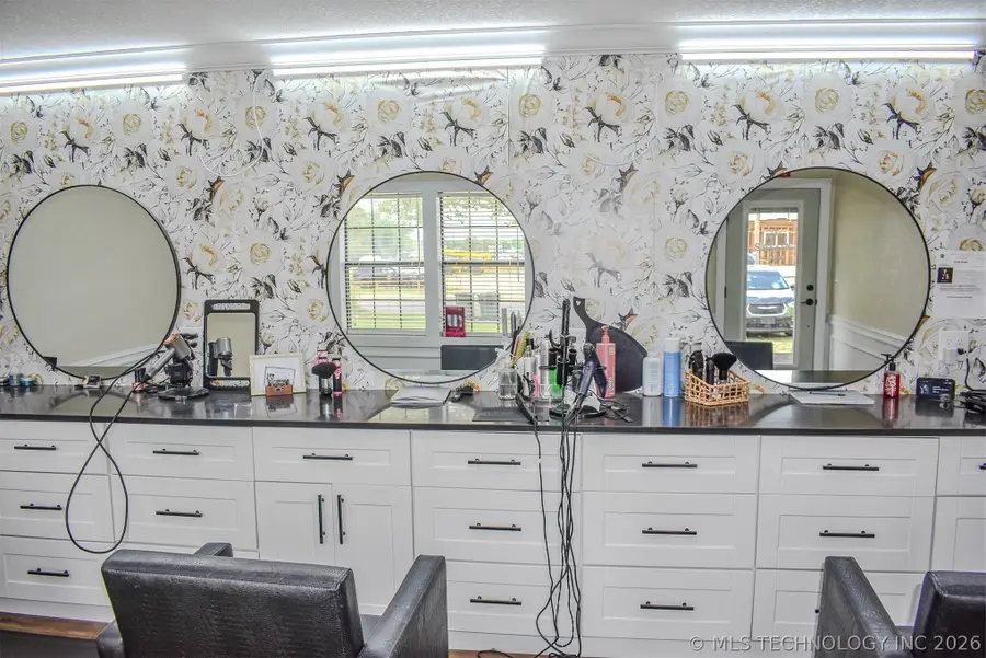 208 SW 3rd Street, Antlers, OK 74523 - #3