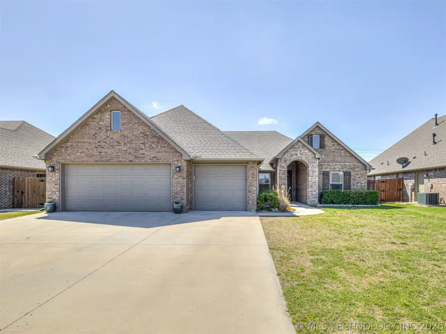 13040 E 137th Street N, Collinsville, OK 74021 - #2