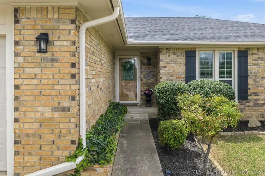 2006 Yorktown Court, Ardmore, OK 73401 - #2