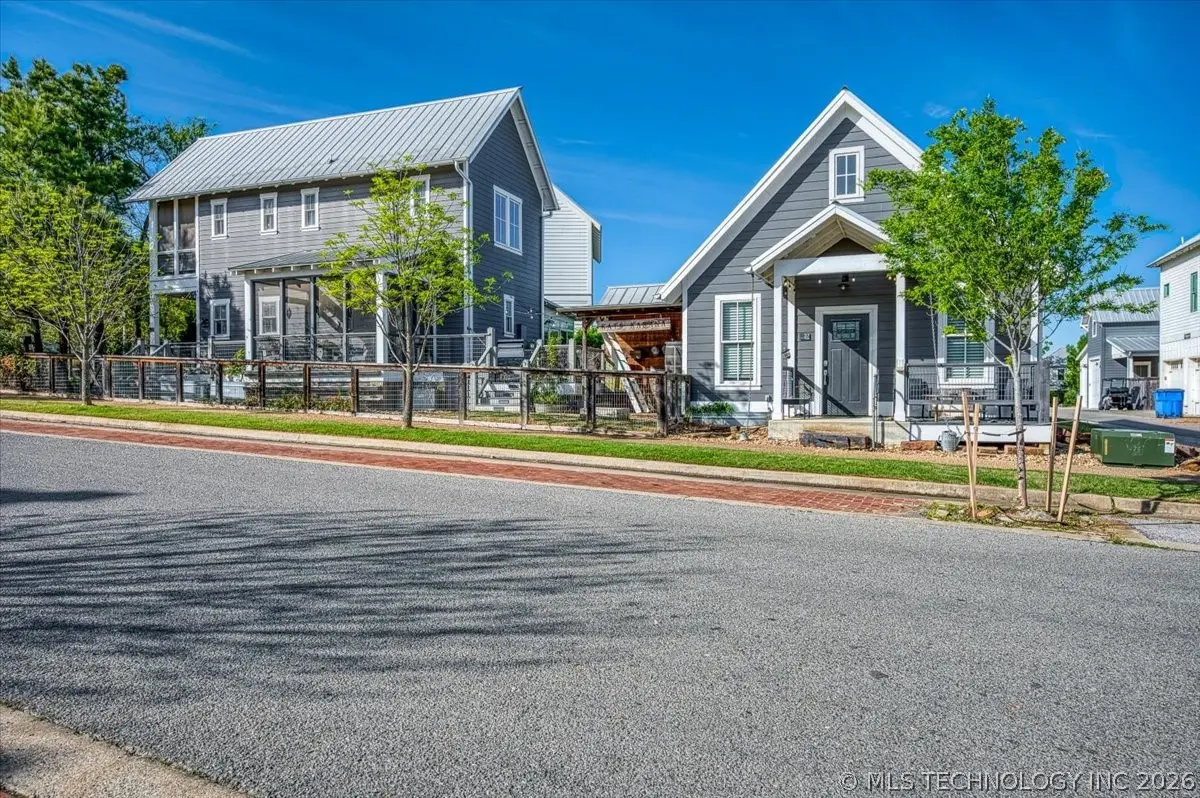 37 Firefly Lane, Carlton Landing, OK 74432 - #1