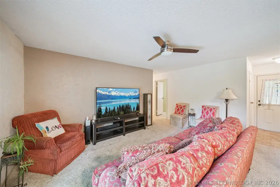 608 E Toledo Street, Broken Arrow, OK 74012 - #3