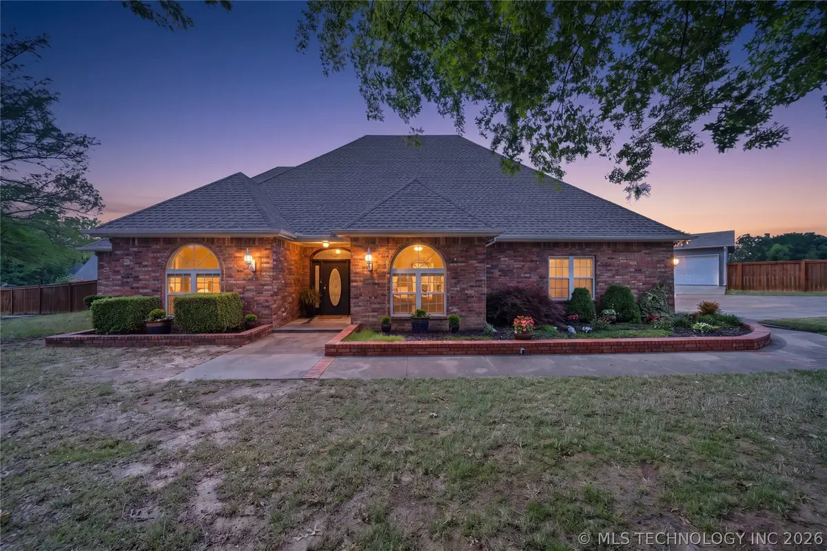 1706 Kings Road, Okmulgee, OK 74447 - #1