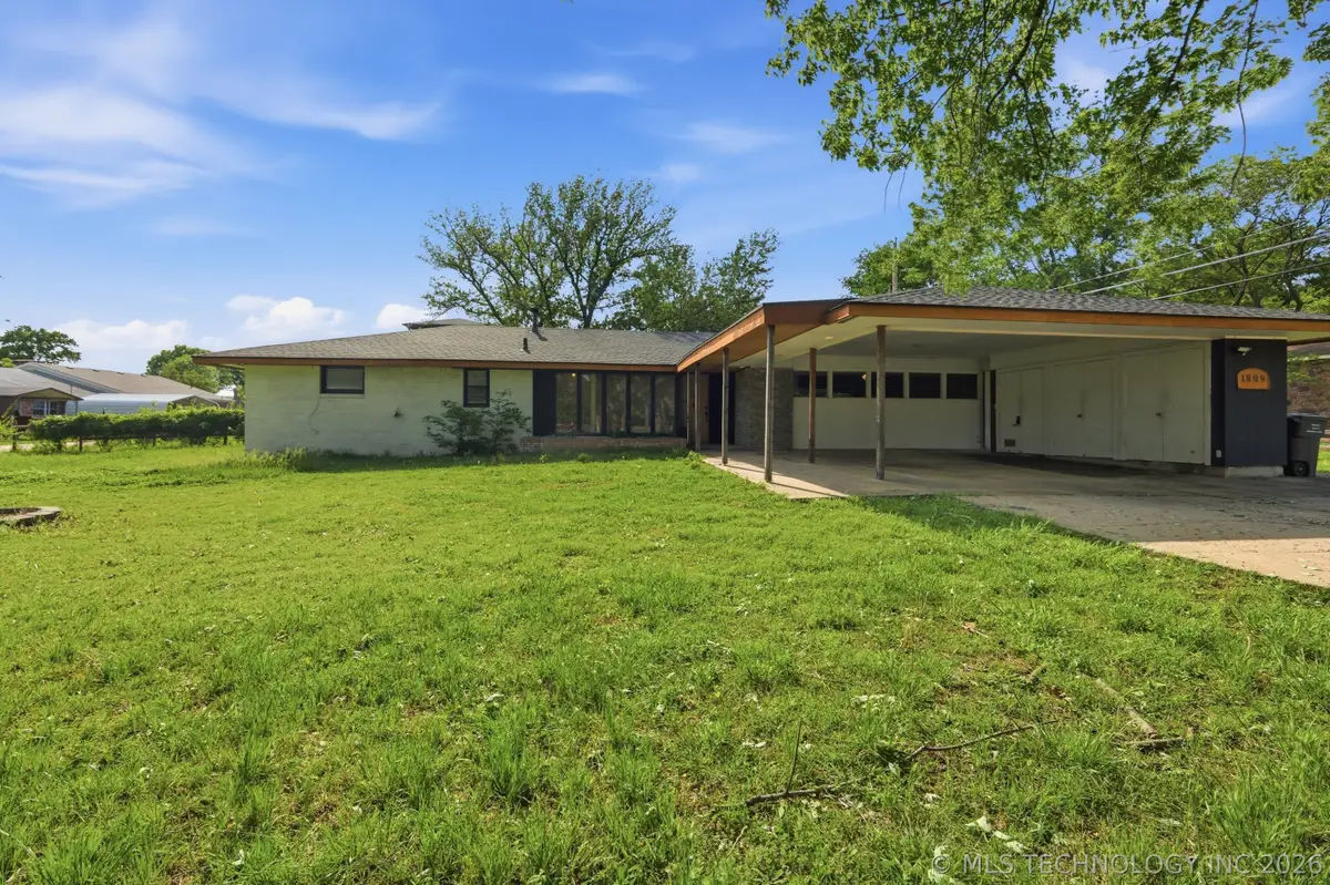 1809 Fremont Road, Bartlesville, OK 74006 - #1