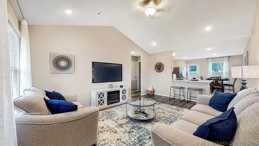 2903 S 16th Place, Broken Arrow, OK 74012 - #3