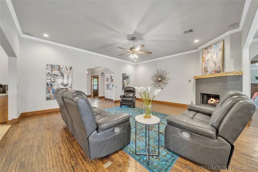 18808 E Crooked Oak Drive, Owasso, OK 74055 - #3