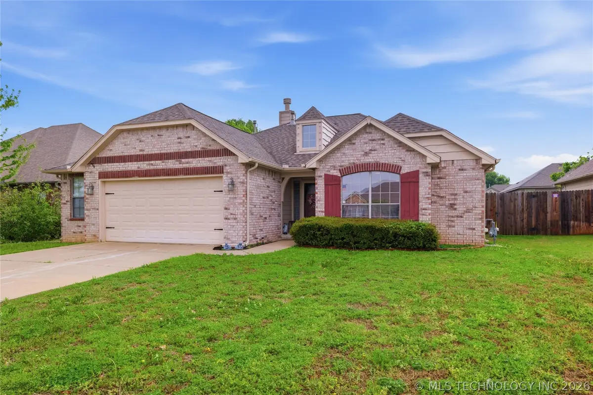 5209 S Bahama Avenue, Sand Springs, OK 74063 - #1