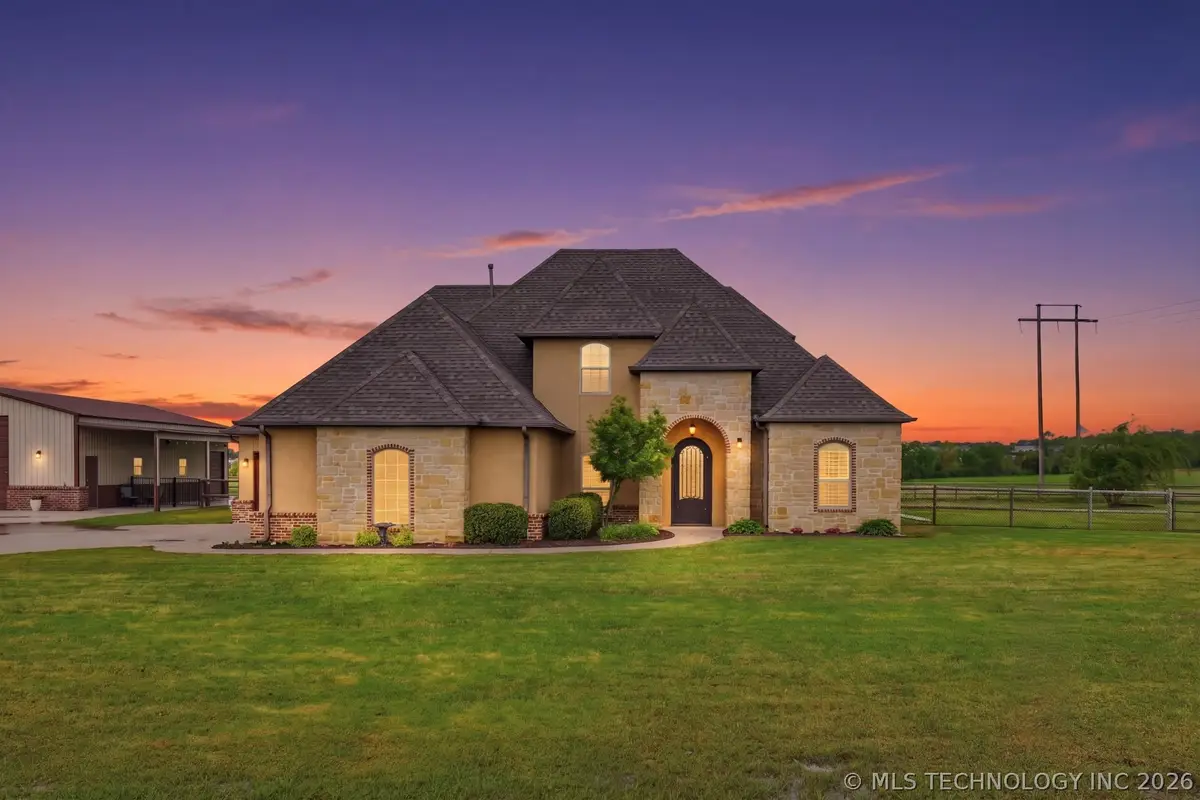 17002 S 11th West Avenue, Glenpool, OK 74033 - #1