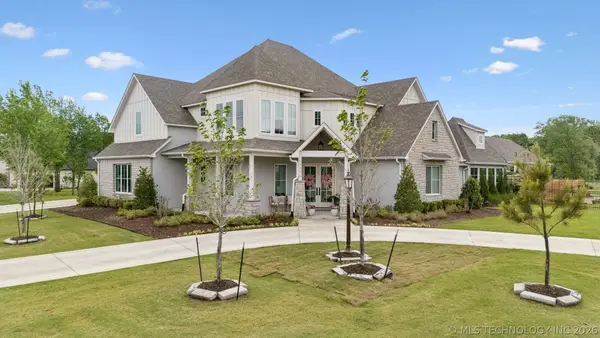 17776 E Falcon Pass, Owasso, OK 74055