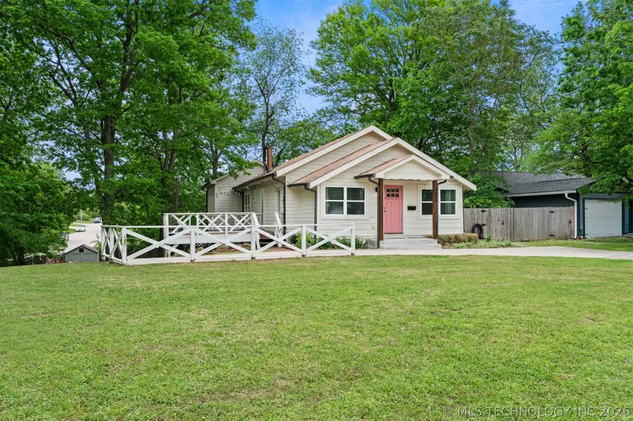 3635 S Louisville Avenue, Tulsa, OK 74135 - #2