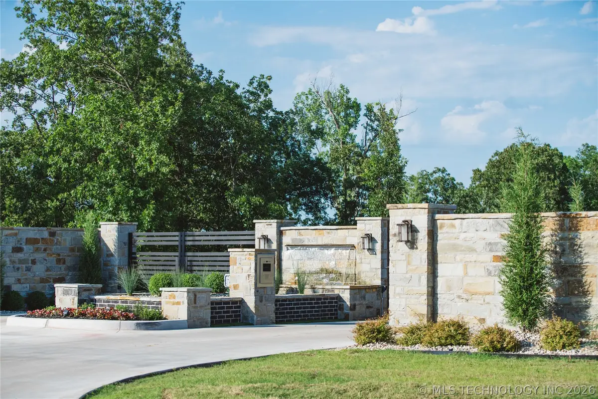 5911 Emberlyn Way, Sapulpa, OK 74067 - #1