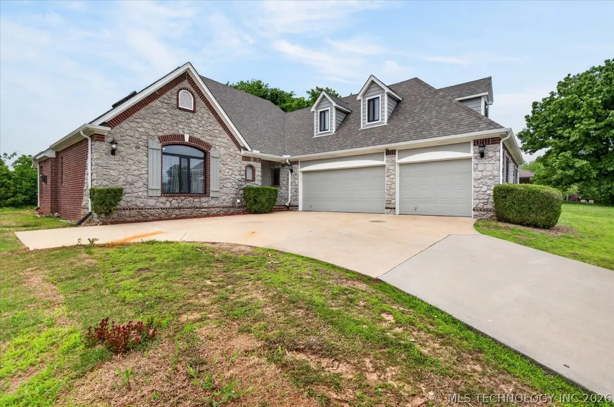 2728 W 66th Place, Tulsa, OK 74132 - #1