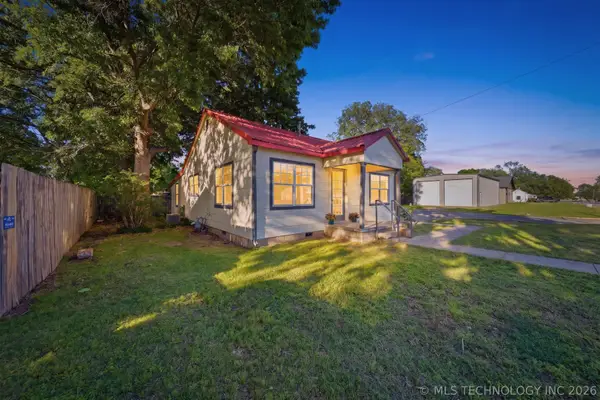 320 E Gentry Avenue, Checotah, OK 74426