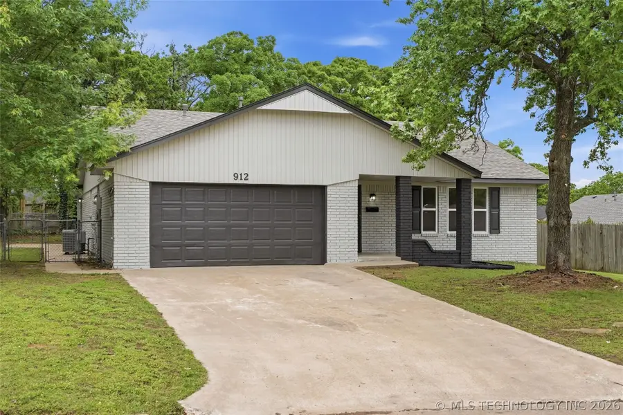 912 E Teresa Avenue, Sapulpa, OK 74066 - #3