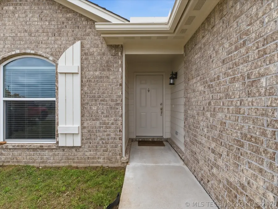 13543 N 132nd East Avenue, Collinsville, OK 74021 - #2