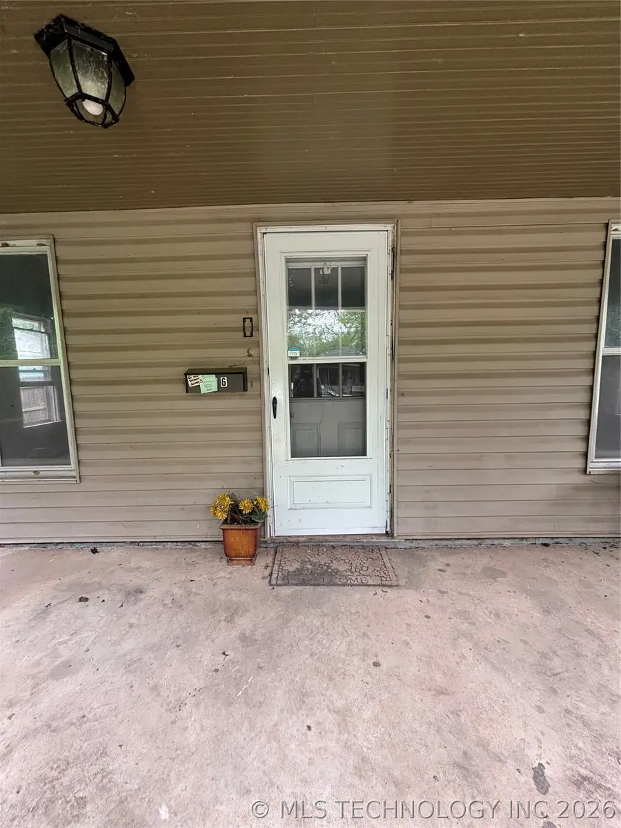 206 N Vine Avenue, Cleveland, OK 74020 - #2