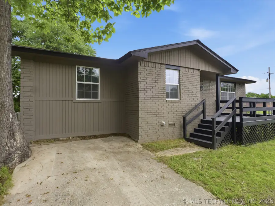 271 E 2nd, Atoka, OK 74525 - #2