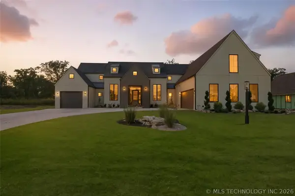 17822 E Patriot Drive, Owasso, OK 74055