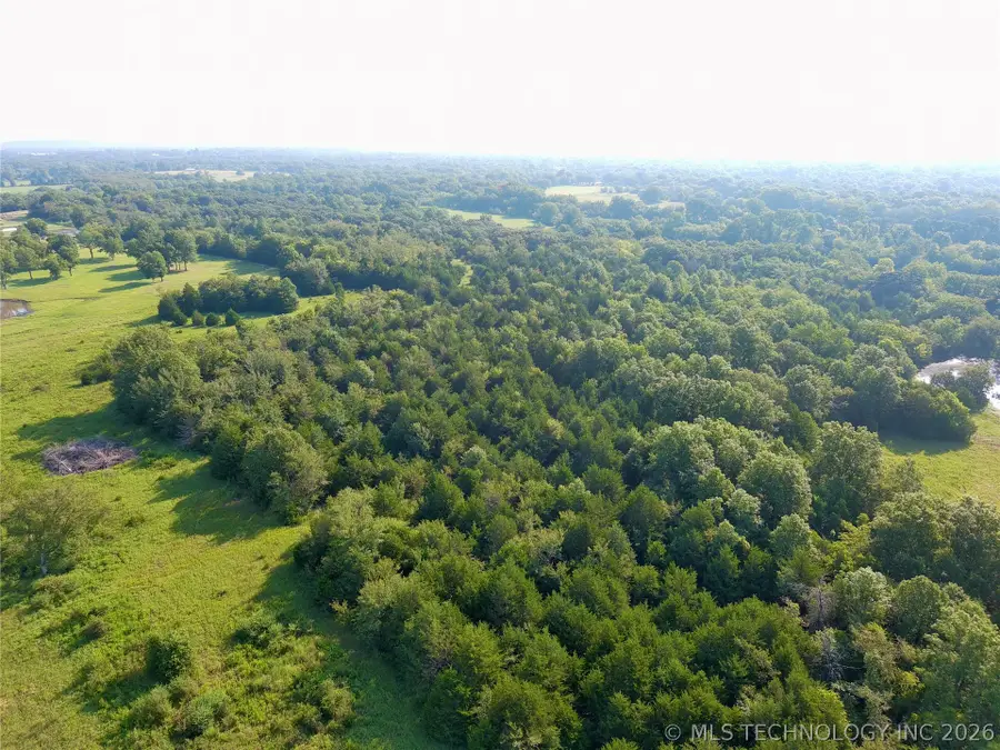 28360 Arbeka Road, Henryetta, OK 74437 - #3