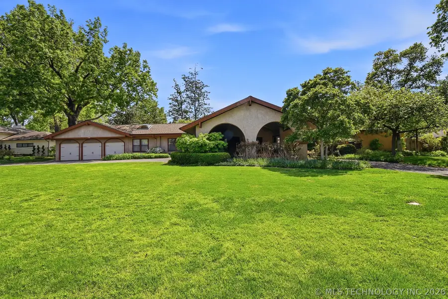 2222 E 45th Place, Tulsa, OK 74105 - #2