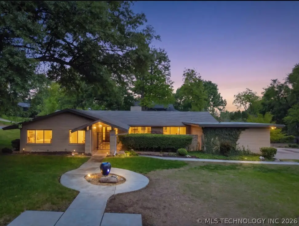 6272 S Jamestown Avenue, Tulsa, OK 74136 - #1