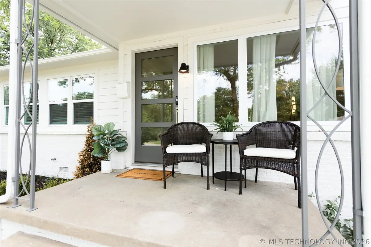 2818 S Pittsburg Avenue, Tulsa, OK 74114 - #1