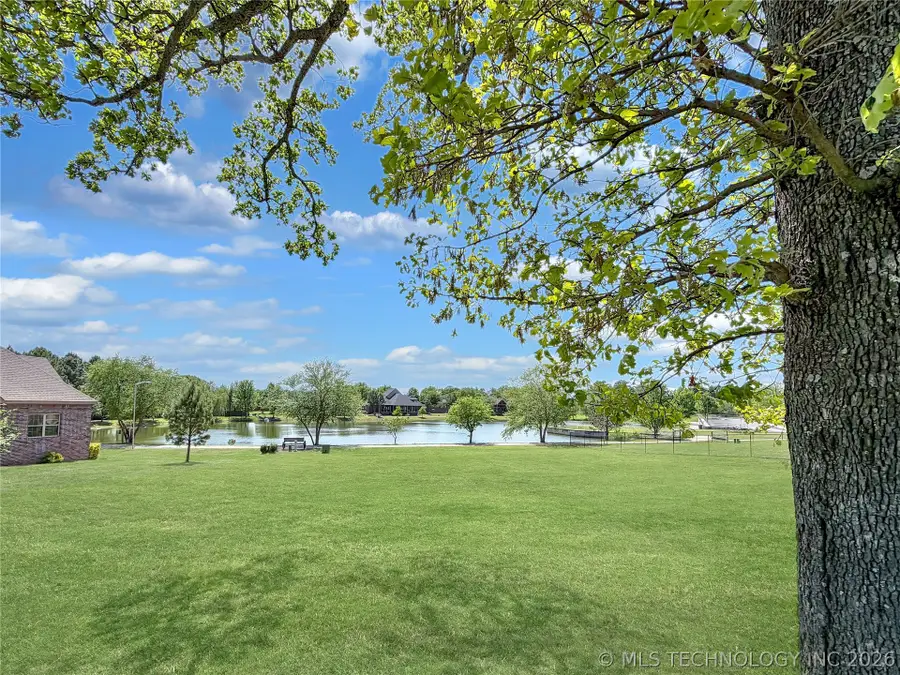 725 W Northlake Drive, Tahlequah, OK 74464 - #3