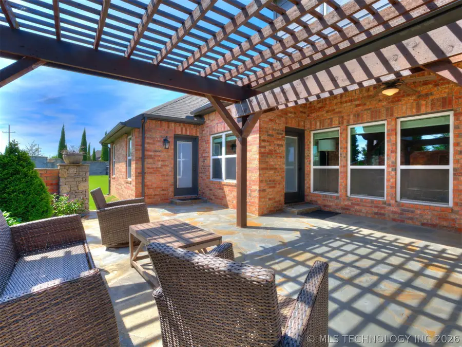 6706 E 86th Place N, Owasso, OK 74055 - #3