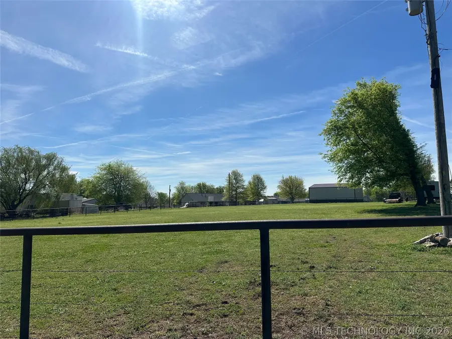 25 Chestnut Street, Claremore, OK 74019 - #3