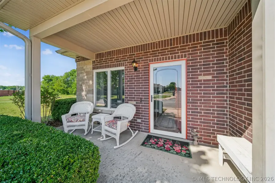 108 St Andrews Drive, Grove, OK 74344 - #3