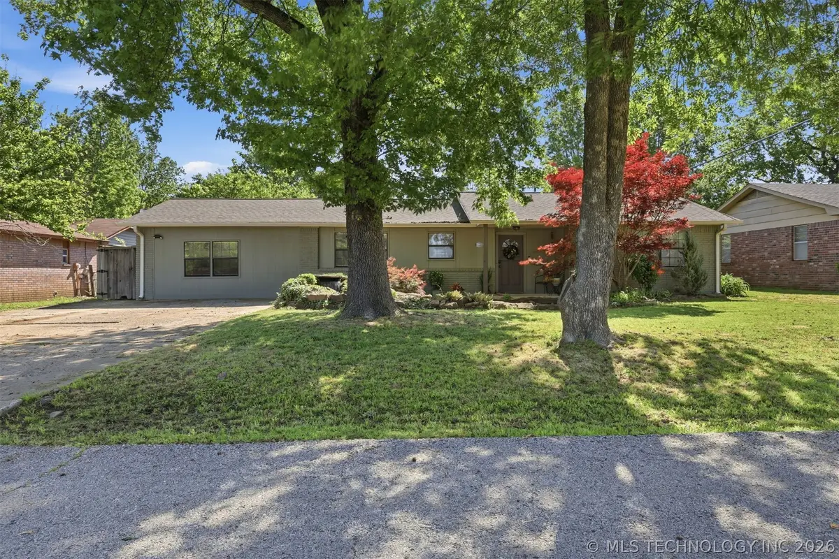 13823 S 294th East Avenue, Coweta, OK 74429 - #1