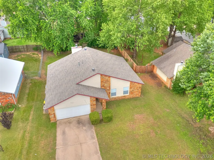 1210 E 139th Street, Glenpool, OK 74033 - #2