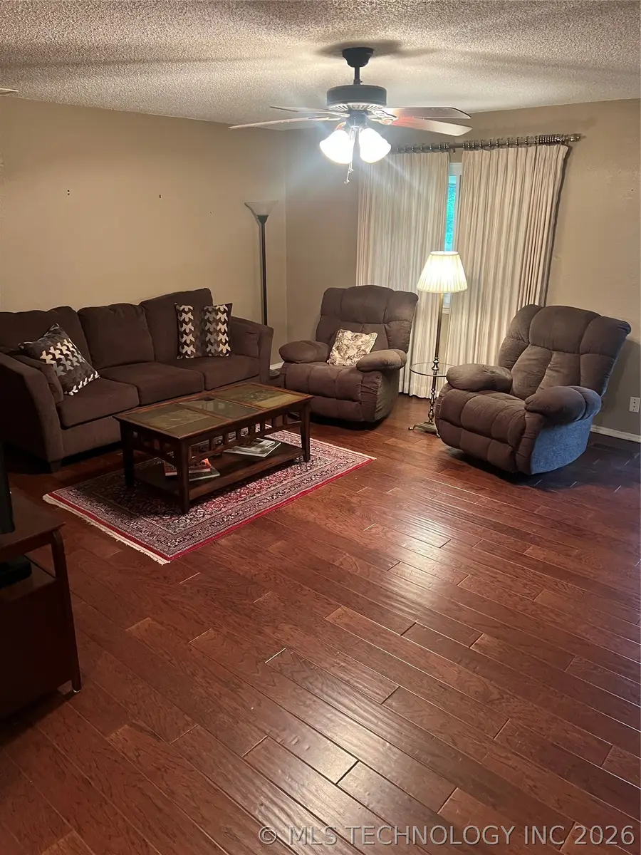 8410 S 49th West Avenue, Tulsa, OK 74131 - #3