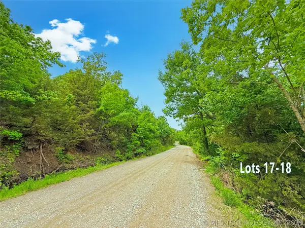 17 Holiday Lane, Eufaula, OK 74432