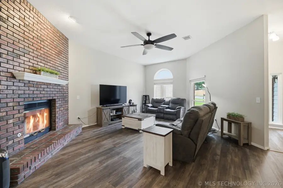 9209 S 94th East Avenue, Tulsa, OK 74133 - #3