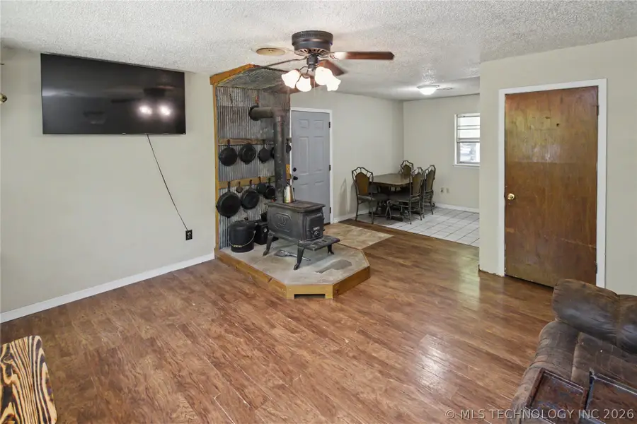 15585 N Lost City Road, Hulbert, OK 74441 - #3