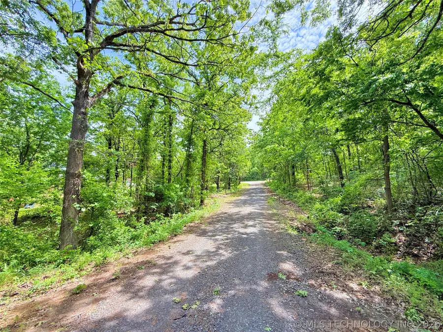 1 Homestead Lane, Eufaula, OK 74432 - #2