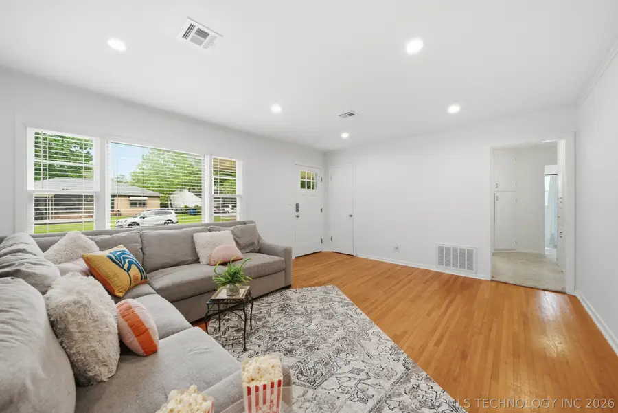 5142 S Trenton Avenue, Tulsa, OK 74105 - #2