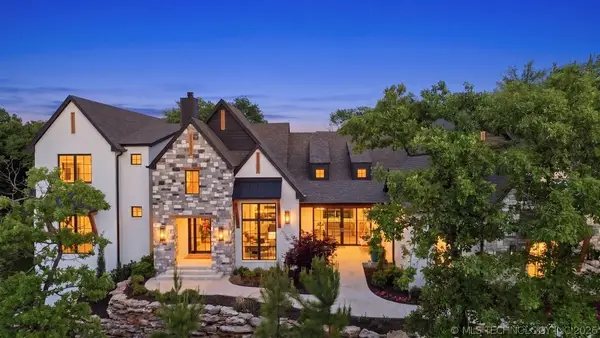 10715 S Nandina Court, Jenks, OK 74037