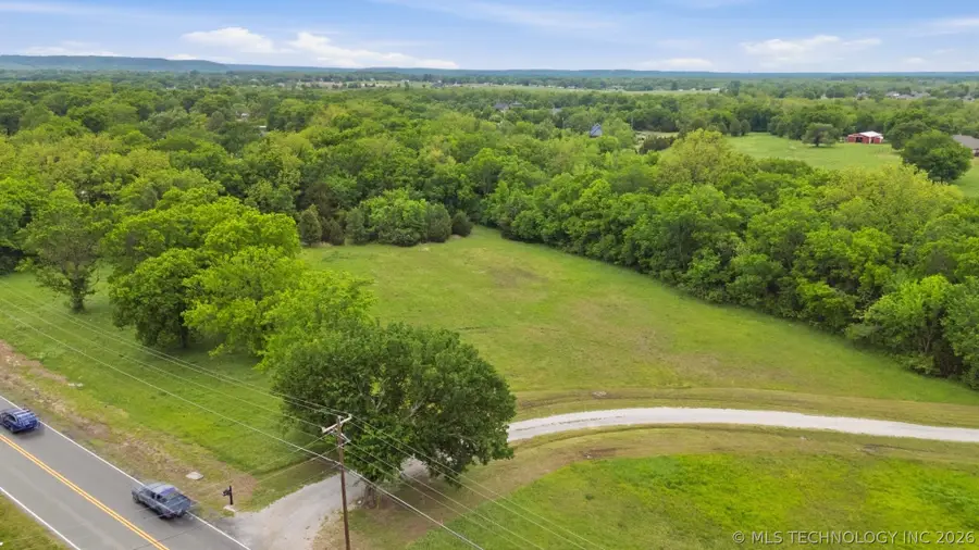 1 Holly Road, Claremore, OK 74019 - #3