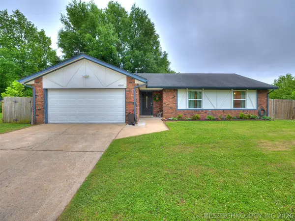 10008 E 33rd Place, Tulsa, OK 74146