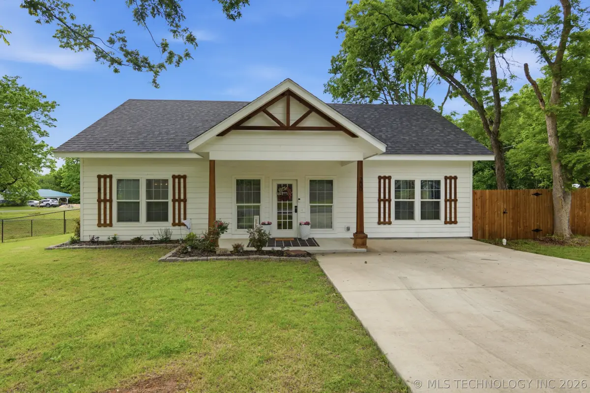 200 Bois D'arc Avenue, Fort Gibson, OK 74434 - #1