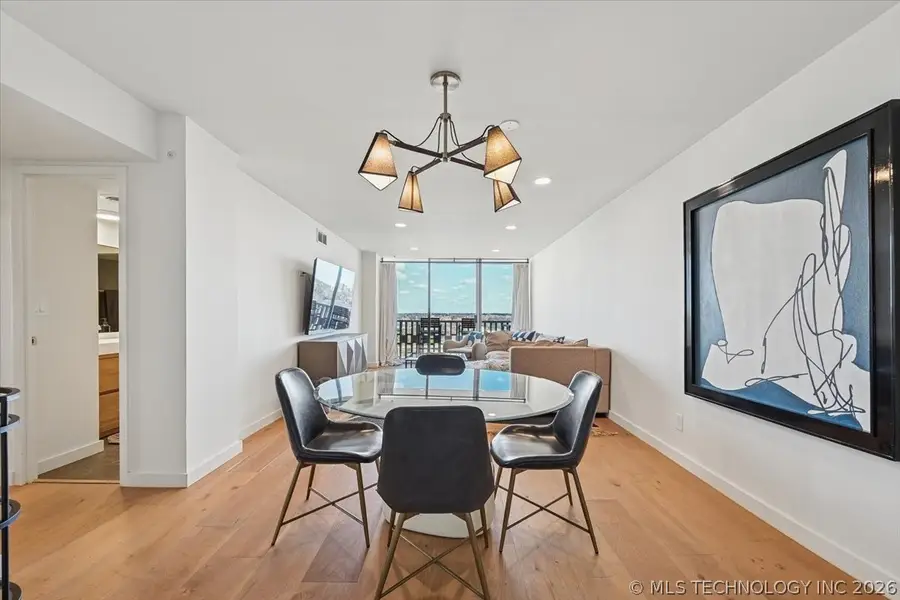 1502 S Boulder Avenue #17M, Tulsa, OK 74119 - #3