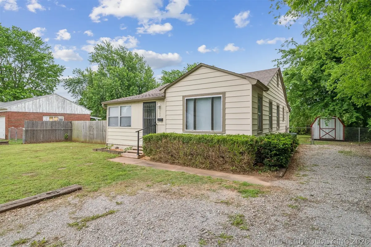 302 W 42nd Street, Sand Springs, OK 74063 - #1