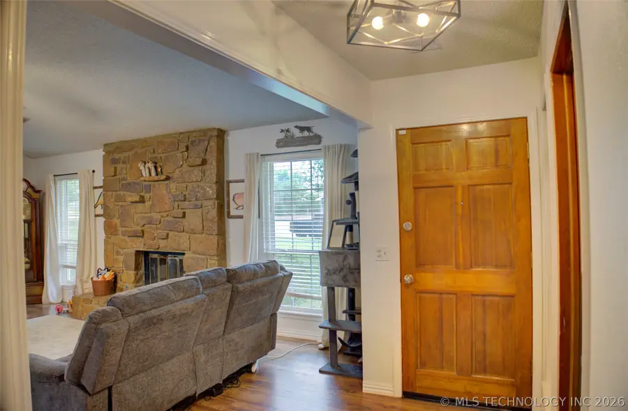 211 W 114th Court S, Jenks, OK 74037 - #3