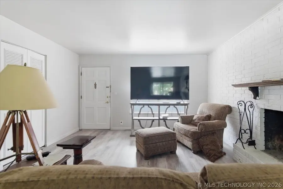 1107 E 45th Place S #SU18, Tulsa, OK 74105 - #3