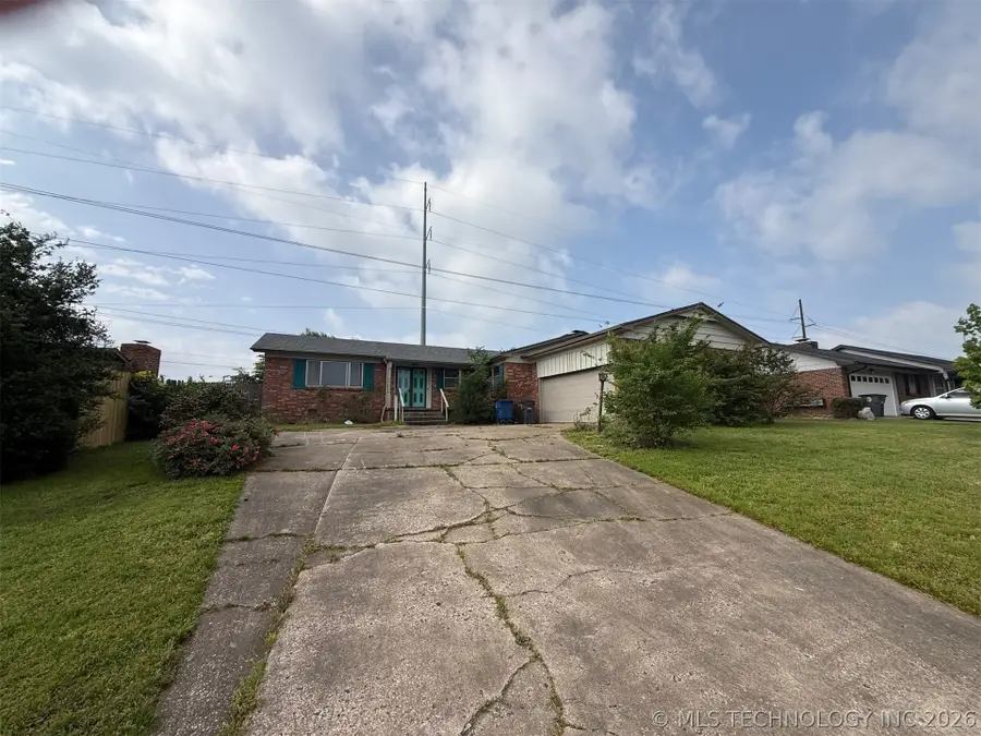 5962 E 36th Street S, Tulsa, OK 74135 - #2