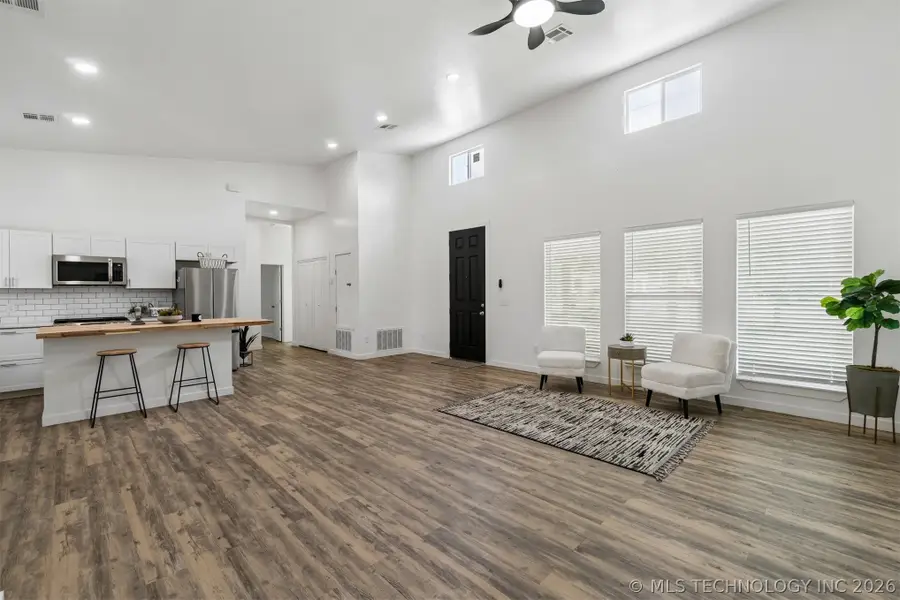 1427 S Little Avenue, Cushing, OK 74023 - #2