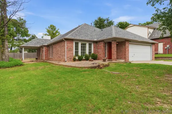 3731 S 74th West Place, Tulsa, OK 74107