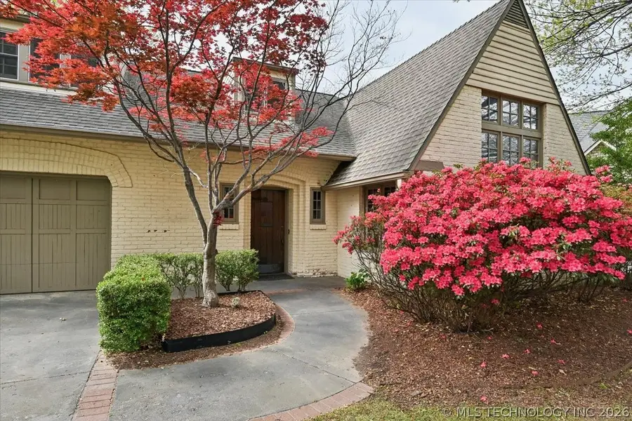 2124 E 25th Street, Tulsa, OK 74114 - #2