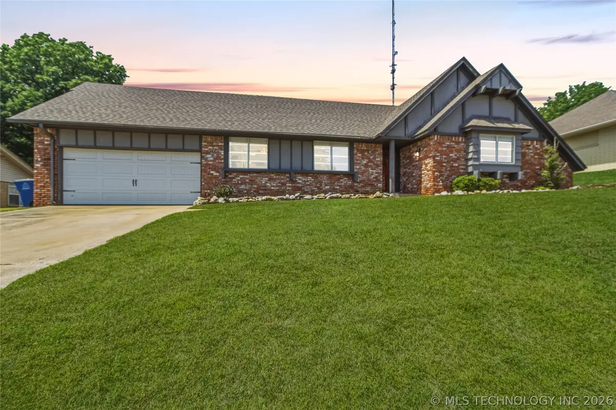 6114 S 69th East Place, Tulsa, OK 74133 - #1